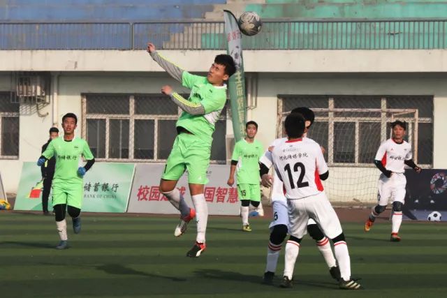 福建男篮大胜台湾啤酒，邹阳砍下22分