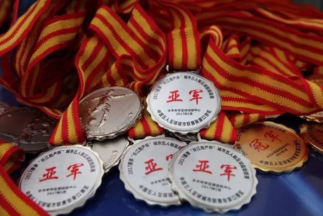 通过面部特征识别寿命长短的五大迹象